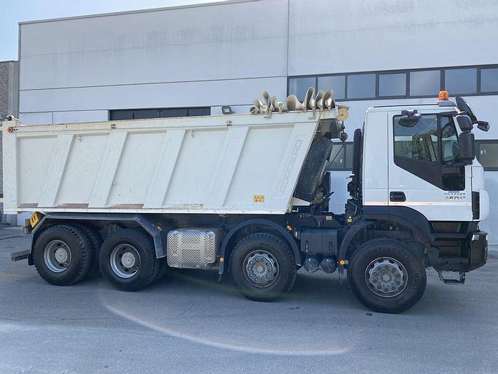 Usato 2016 IVECO TRAKKER 450 E6