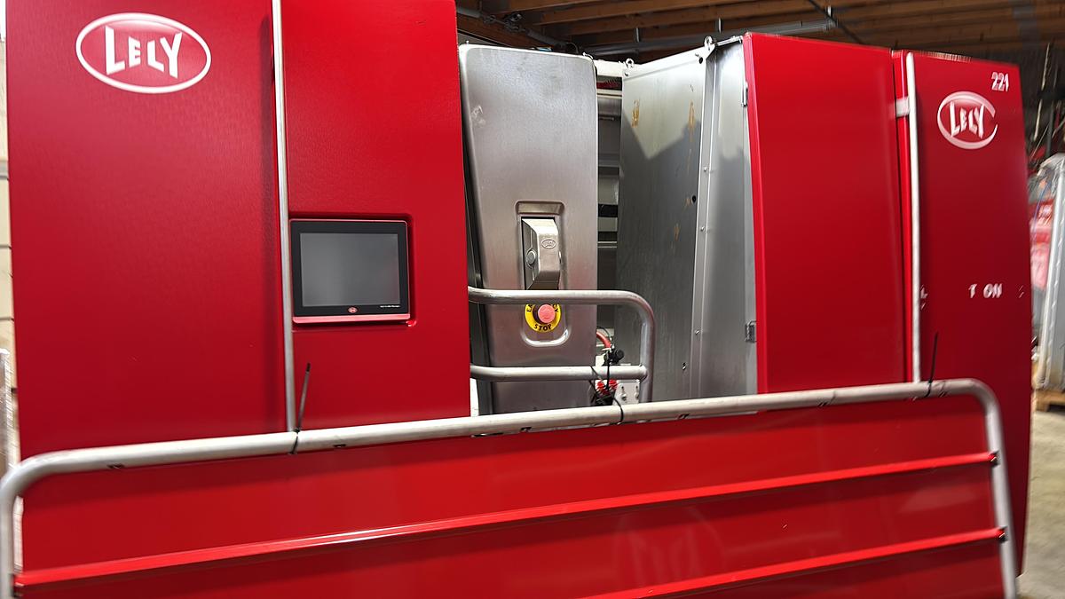 Überholt 2017 Lely A4 Manger