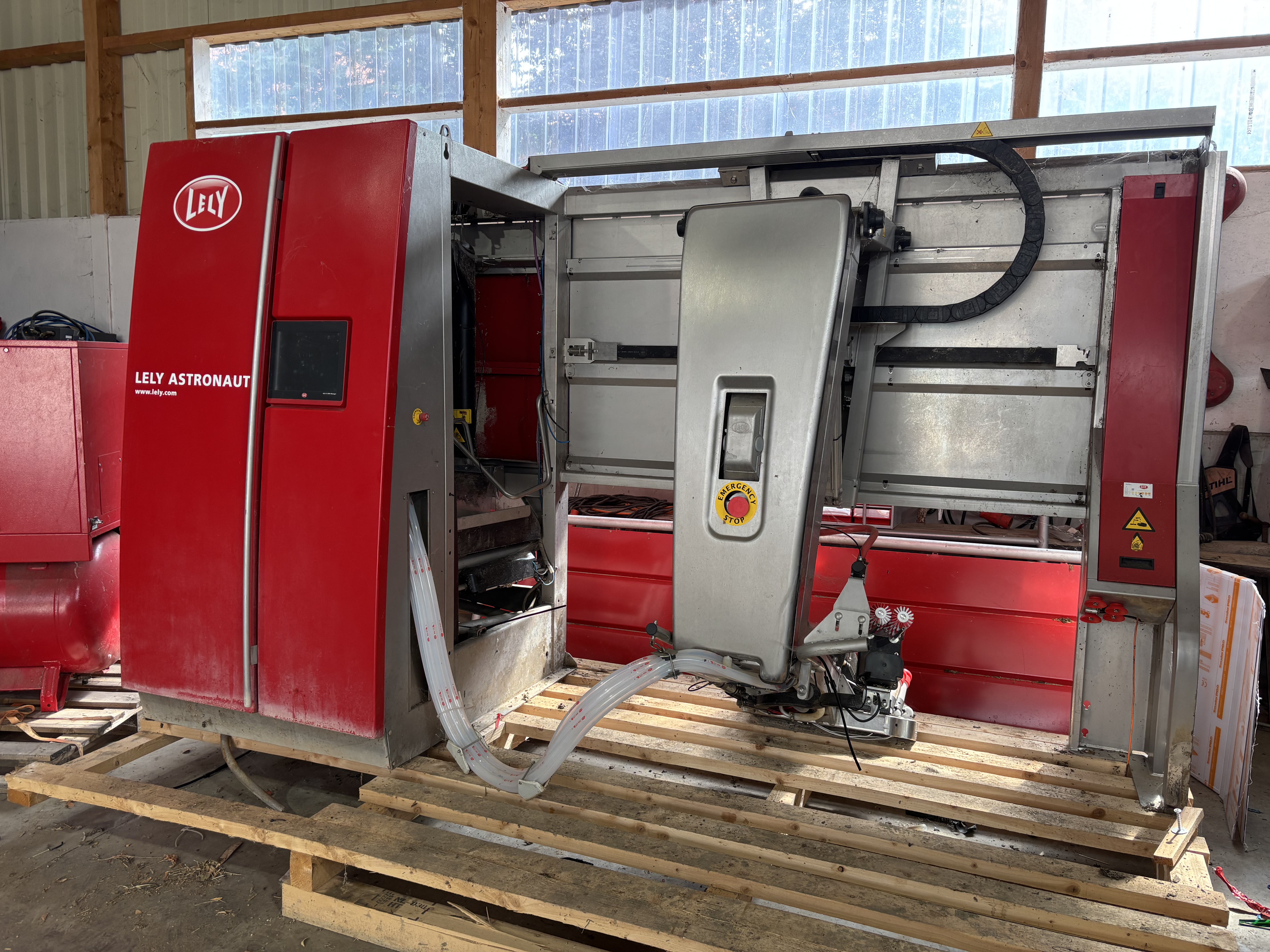 Gebraucht 2016 3 x Lely A4 Manager