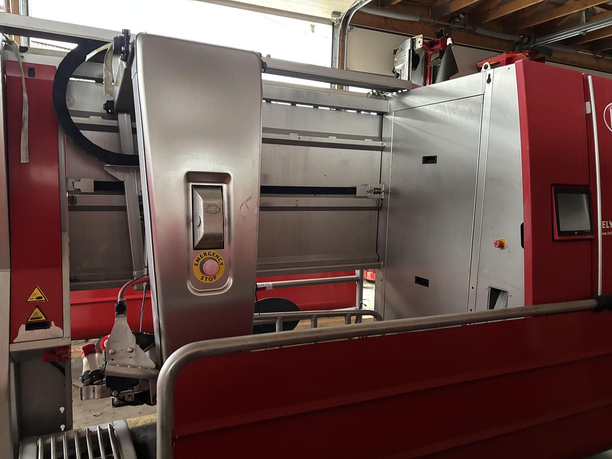 Überholt 2015 Lely A4 Manger