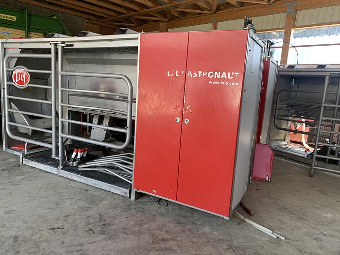 Gebraucht 2010 Lely A3 NEXT 2010 Melkroboter 2 x A3 NEXT