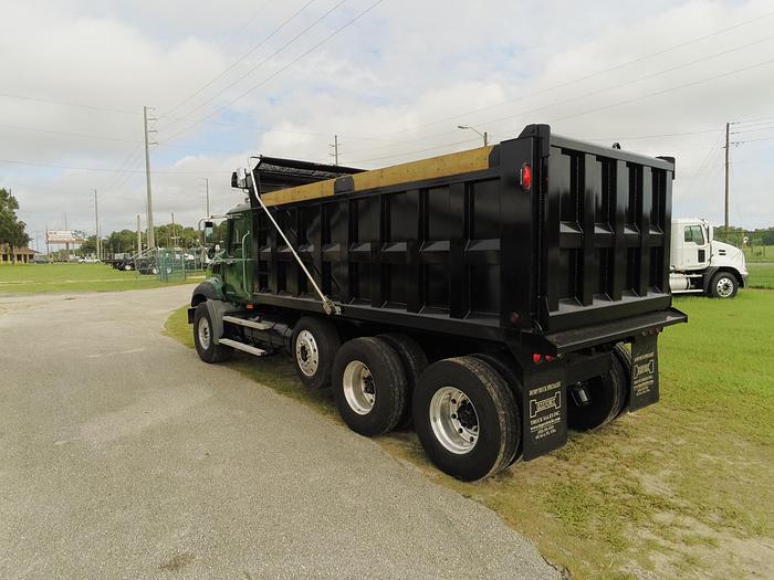 Used 2010 MACK GU 813