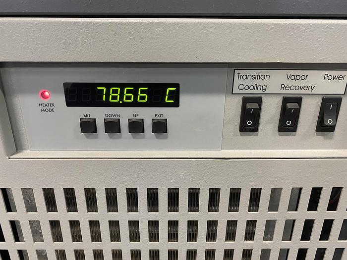 Used Fluke / Hart Scientific 4023 Constant Temperature Calibration Bath 25° to 150°C