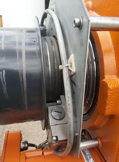Gebraucht Schwenkantrieb, Servomotor mit Getriebe, MTC 2000, ABB gebraucht-Top