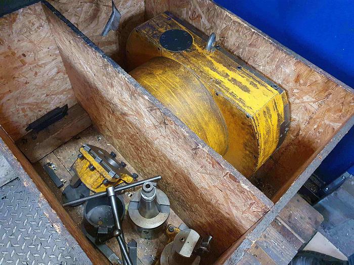 Usato ALESATRICE A “T” TOS WHQ 13 CNC