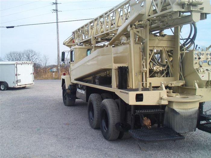 Used 1992 Ingersoll-Rand T3W drill rig