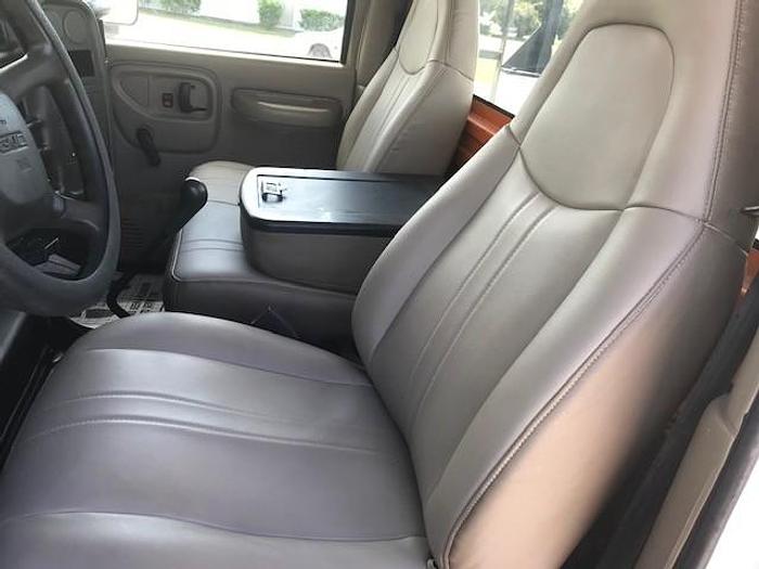 Used 2008 GMC C7500 Altec LRV-55 60ft OC Non-CDL Forestry Truck - C12636