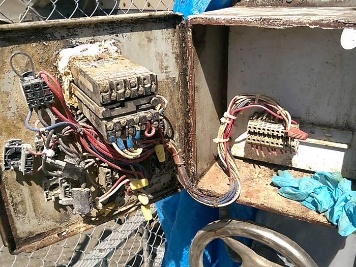 Used JH DAY 1000 lb Horizontal Dough Mixer