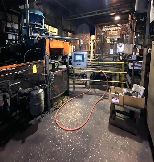 Used BEARDSLEY & PIPER BSM2016 MOLDING MACHINE