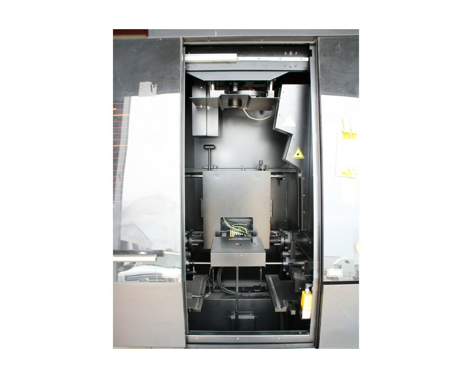 Used BT Imaging LIS-R1V6 LUMINESCENSE IMAGING SYSTEM