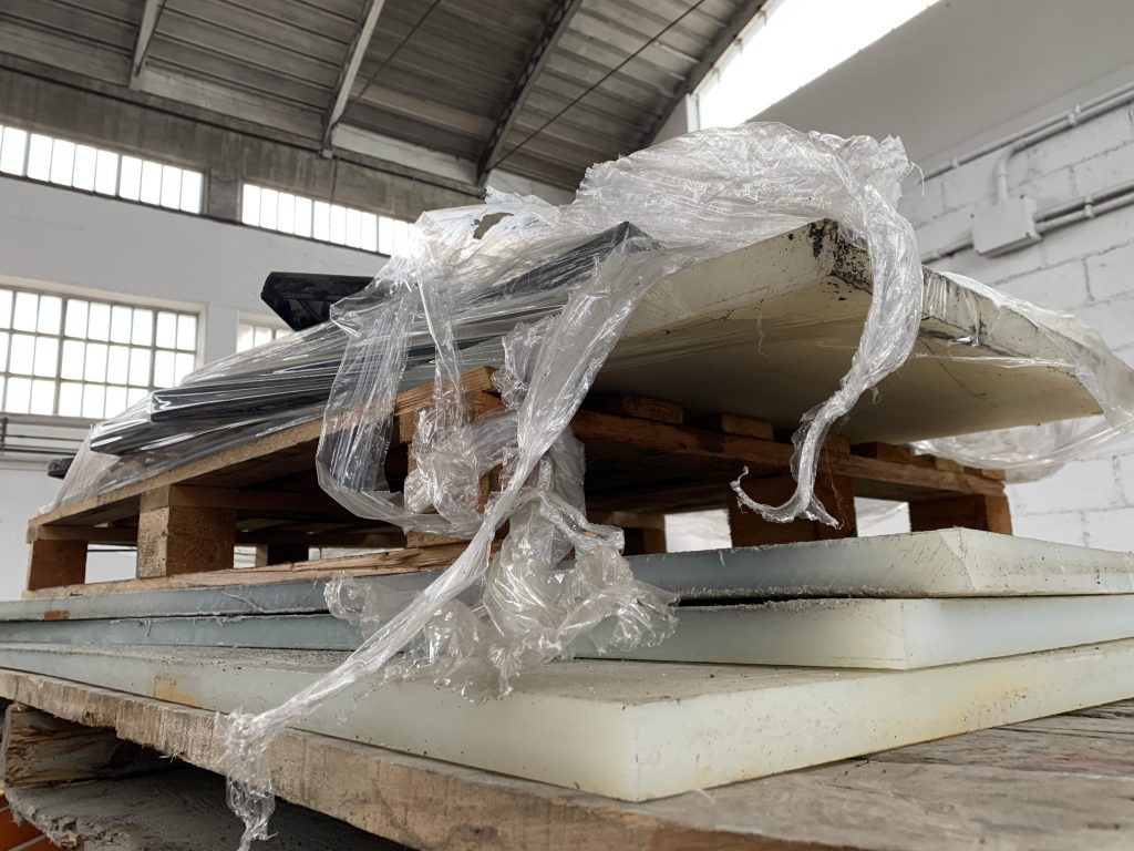 Used Pressa fustellatrice marca Comaco