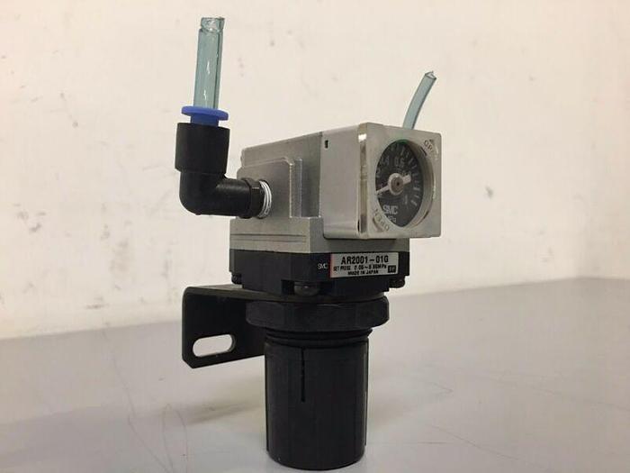 Used SMC AR2001-01G Modular Regulator