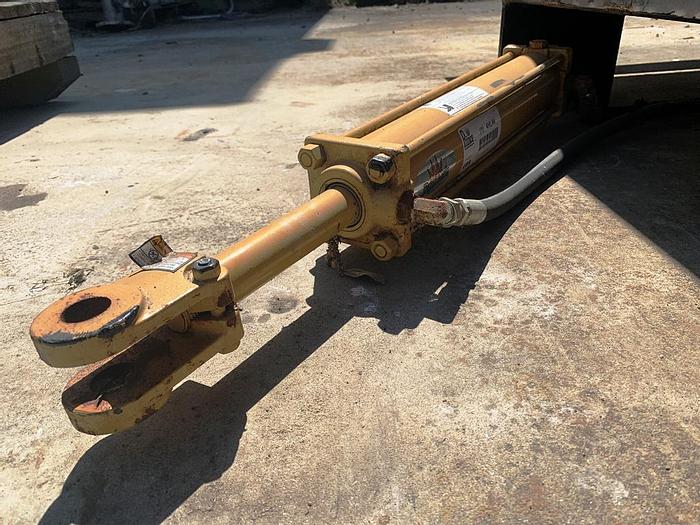 Used Hopper, 150 CF, S/st, 60" x 72" x 54", Dump Hopper #S743948