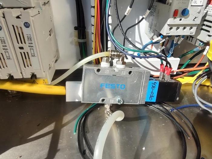 Used 2012 Wilevco Spray Appilcator/ Glazer