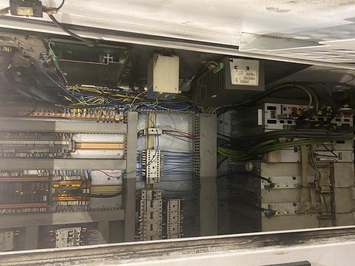 Used 2006 Huron K2X8 High Speed Vertical Machining Center