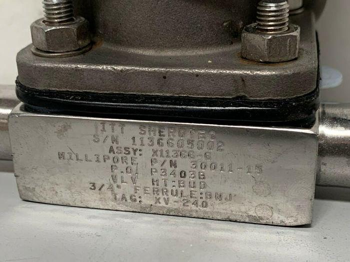 Used ITT Pure-Flo A209 3-way Stainless Steel Diaphragm Valve w/ 1" & 2" Sanitary Fit