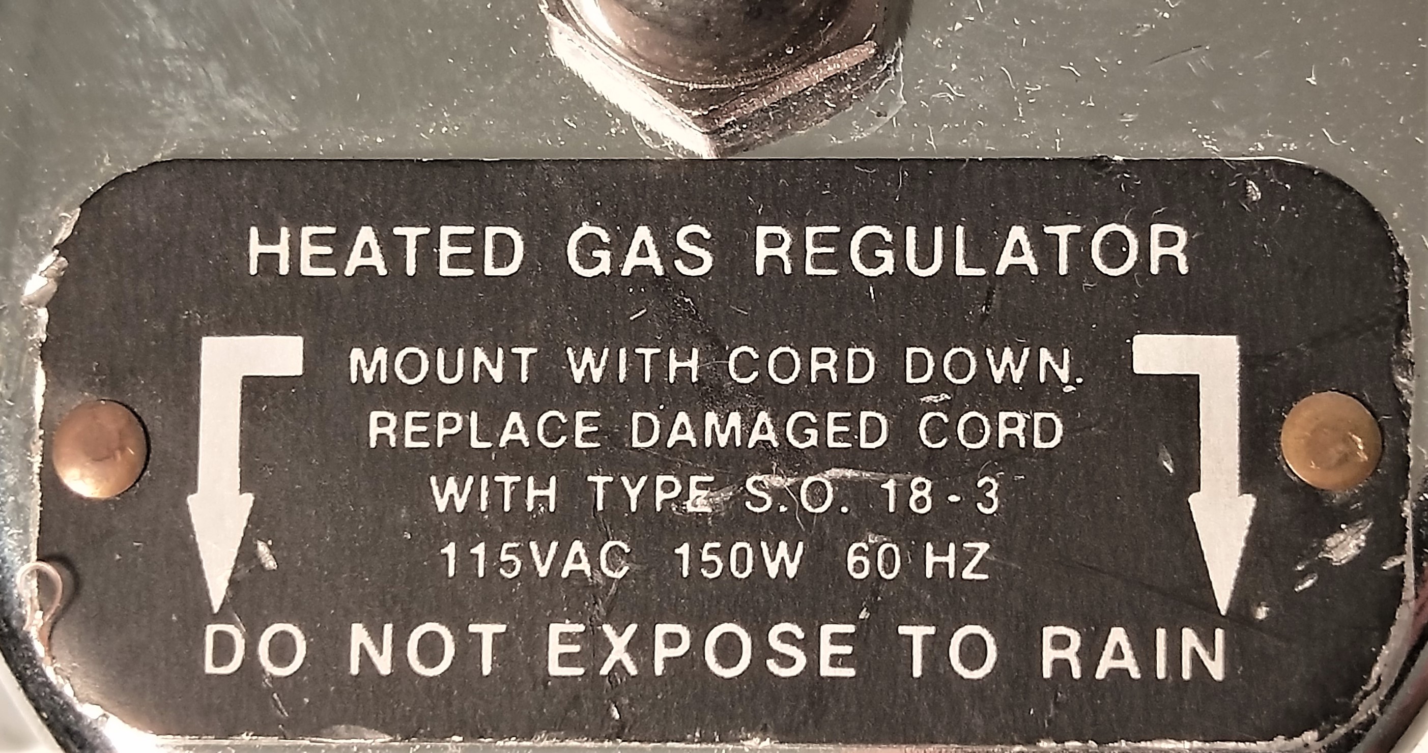 Used Praxair (Concoa) 3085311 Heated N2O Regulator - CGA 326