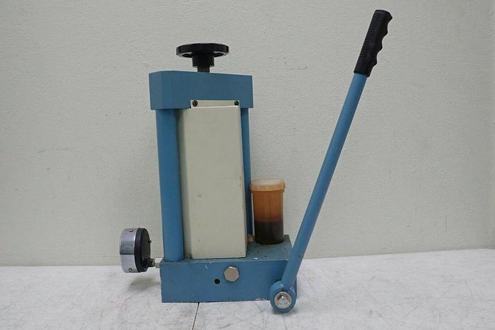 Used Beckman 199060 Model P16M 16 Ton Press