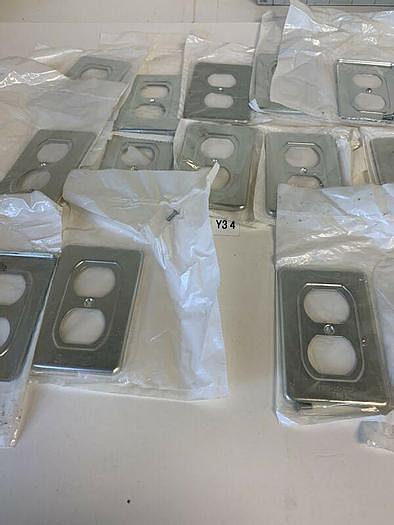 LOT OF 14 THOMAS & BETTS FS-1C-STDR CAST ALUMINUM OUTLET COVER FAST SHIPPING!
