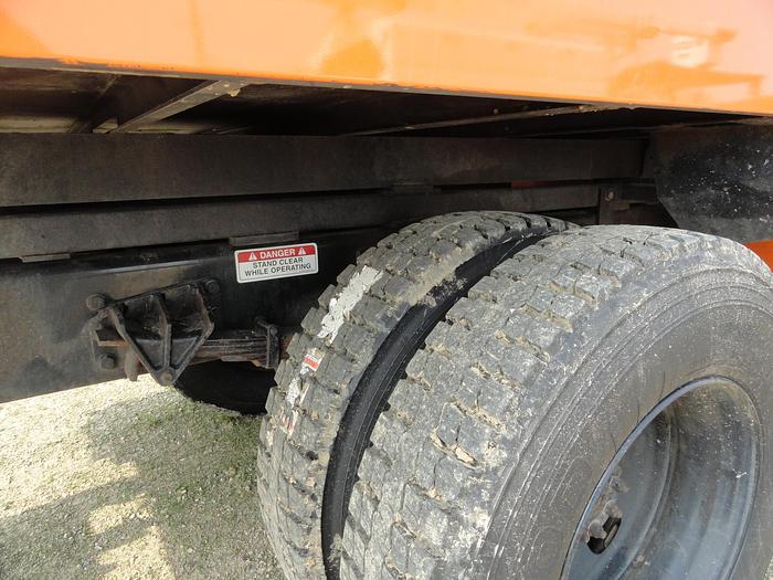 Used 2013 Ford/ Altec F750/ LR7-56