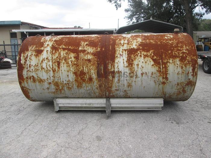 Used 2000 Gallon Single Wall Gas Tank