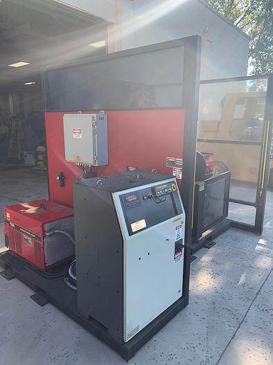 Used FANUC ARCMATE 100IB MIG WELDING CELL WITH RJ3iB CONTROLLER