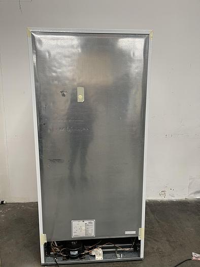 Used Frigidaire FFFH20F2QWC -10F 20.2 Cu. Ft. Upright Freezer 115V
