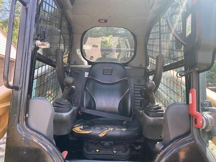 Used CAT 299D2 & 289D skid steer.