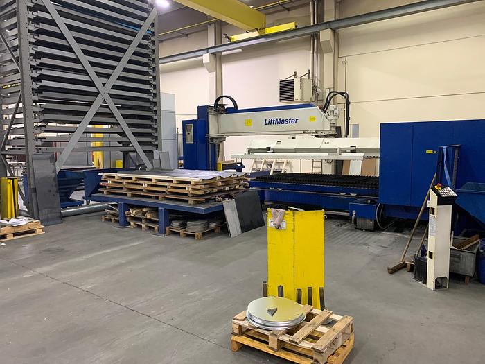Used 2005 – TRUMPF Trumatic L3030 4KW + Liftmaster