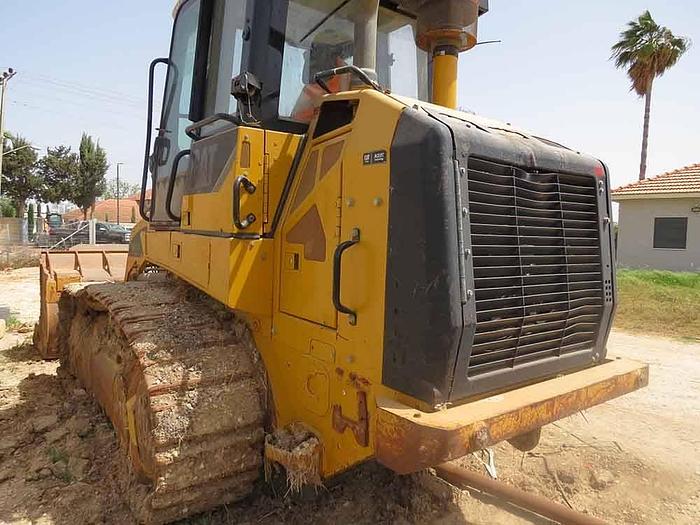 Used 2011 CATERPILLAR 963D