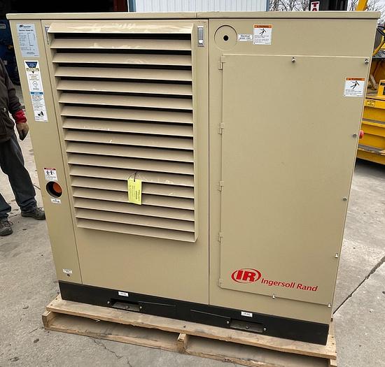 Used 100 HP INGERSOLL RAND SSR-XF100 ROTAY SCREW AIR COMPRESSOR NEVER USED