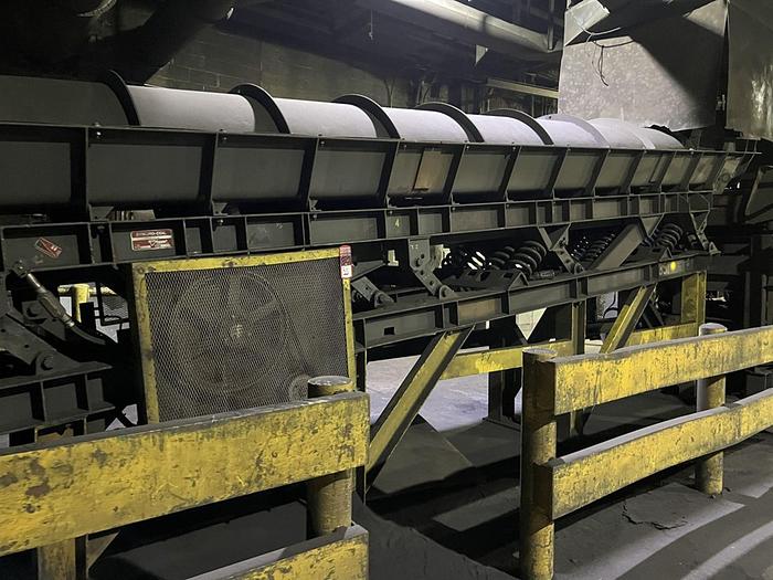 Used GENERAL KINEMATICS SYNCRO-COIL SCRT 30-43 VIBRATING CONVEYOR