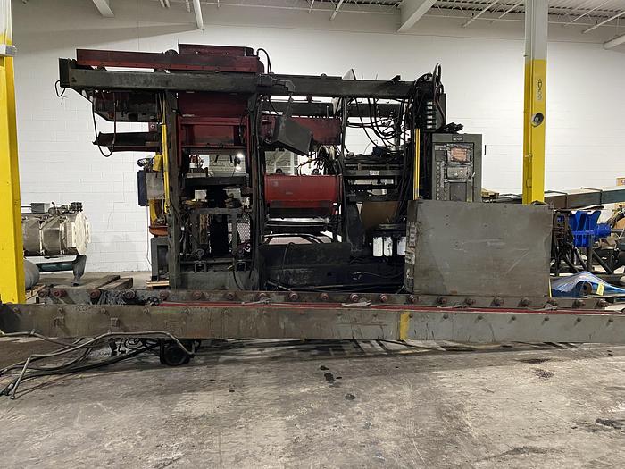 Used HUNTER 32-C AUTOMATIC MOLDING MACHINE