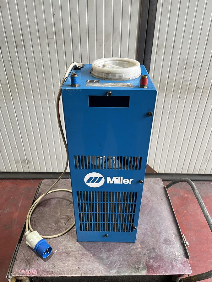 Usato Gruppo di raffreddamento ad acqua da 10 lt.