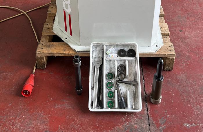 Usato Affilatrice CUOGHI