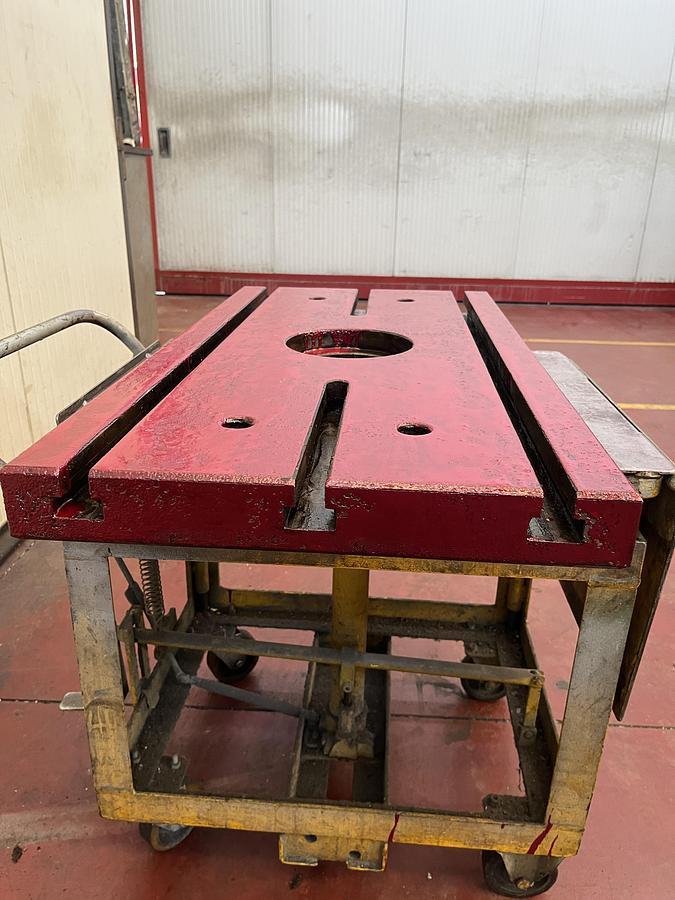 Usato Piano di lavoro con 3 cave a T