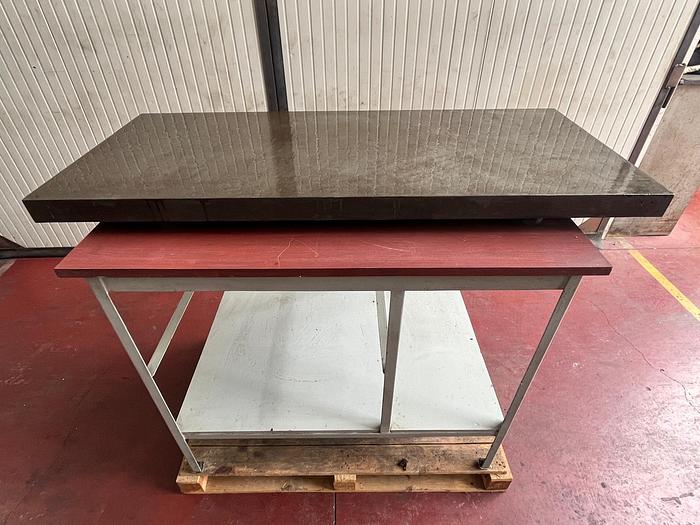 Usato Piano di tracciatura in ghisa