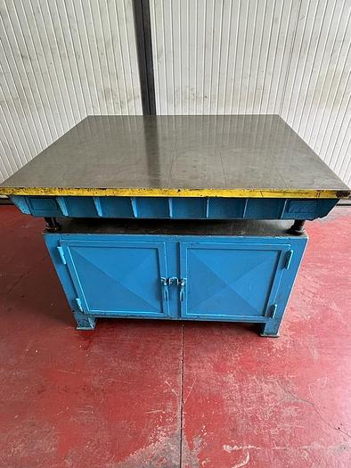 Usato Piano di riscontro con base armadio