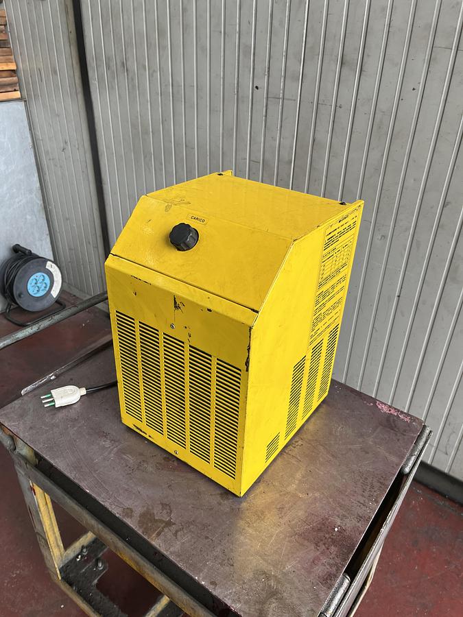 Usato Gruppo di raffreddamento ad acqua da 10 lt.
