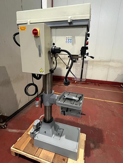 Trapano-maschiatrice