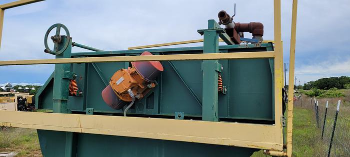 Used Republic Centrifuge Shale Shaker (3 Panel)