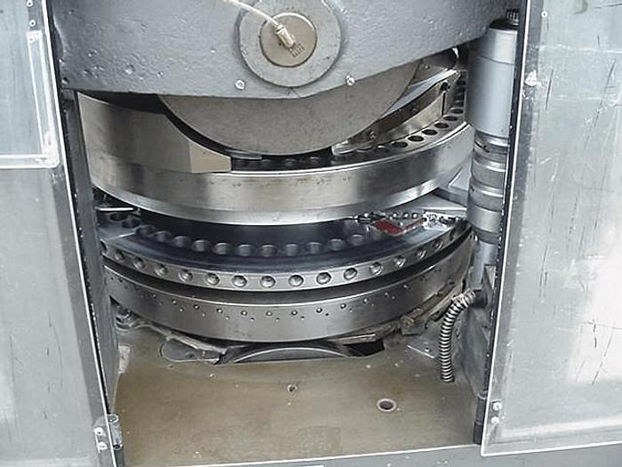 Used 61 STATION MANESTY ROTOPRESS TABLET PRESS