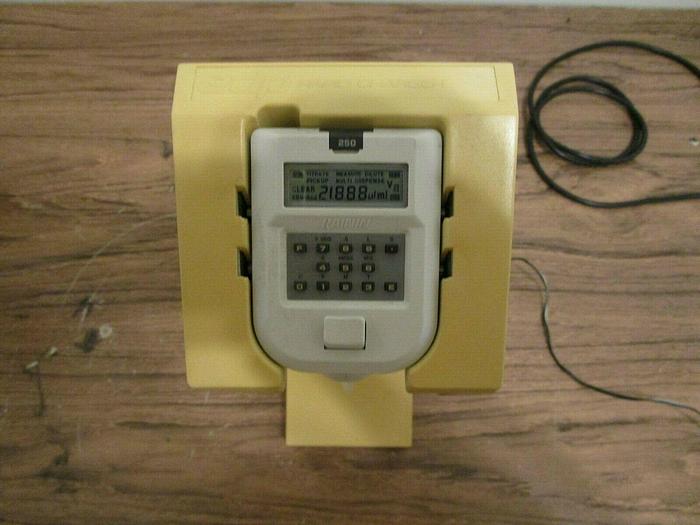 Used EDP electronic digital pipette 250µL + EDP rapid charger