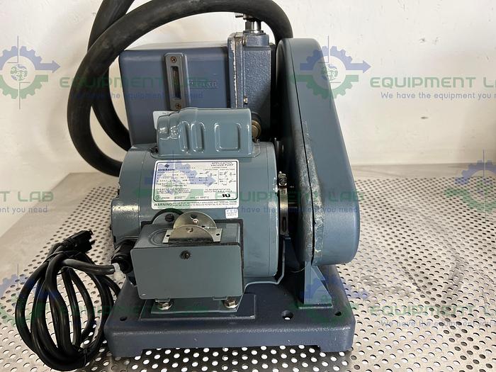 Used Welch  1402 DuoSeal Belt-Driven Rotary Vane Vacuum Pump 115/230V