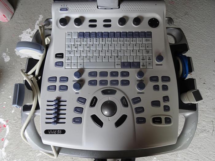 Used 2009 GE Vivid S6