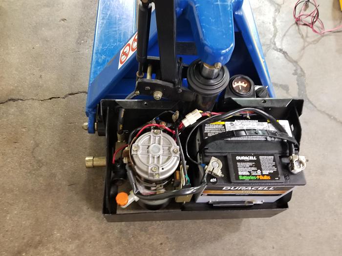Used Hu Lift JE6810 Electric Pallet Jack