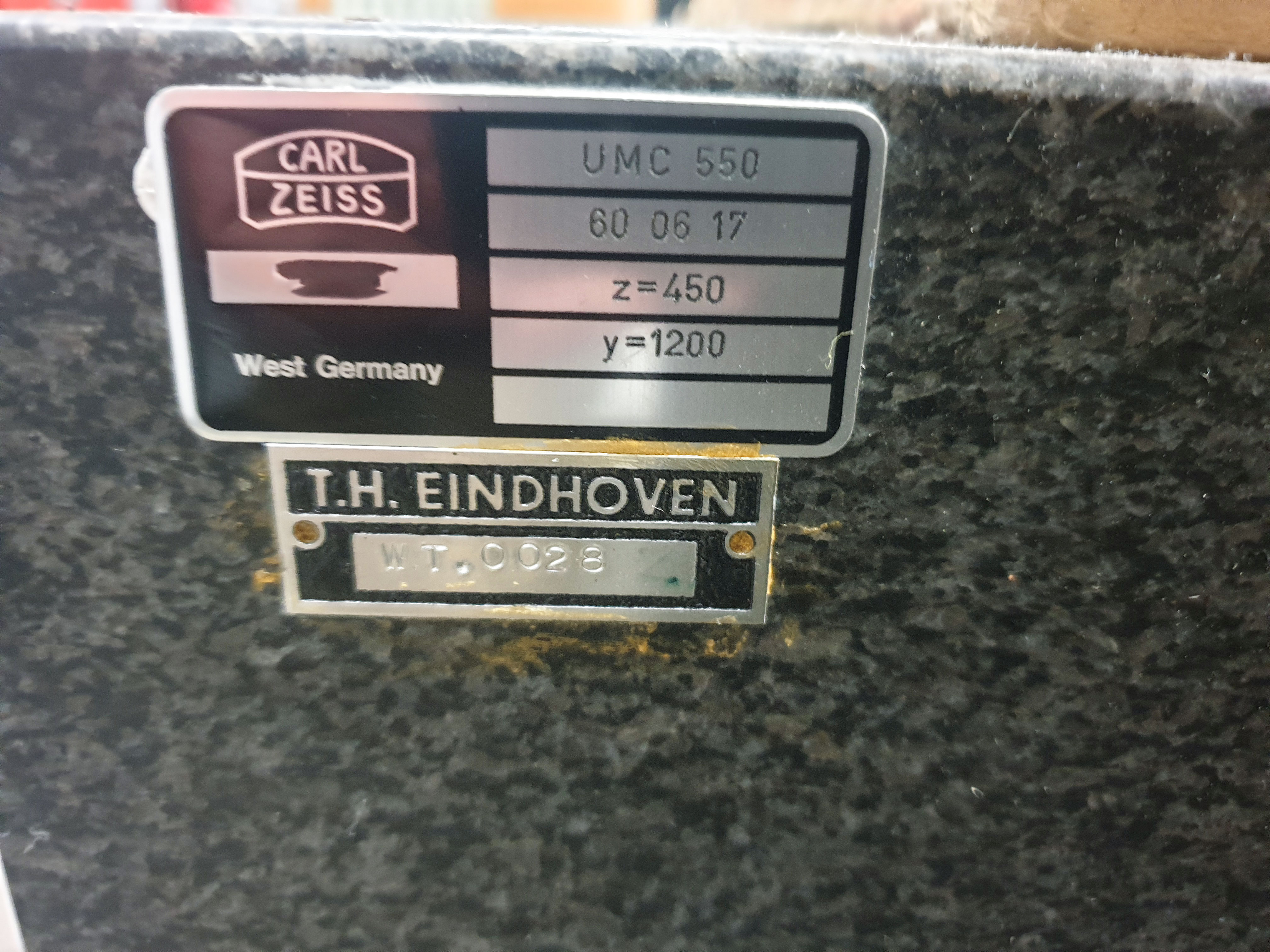 Used Carl Zeiss UMC 550 - Measuring machine 