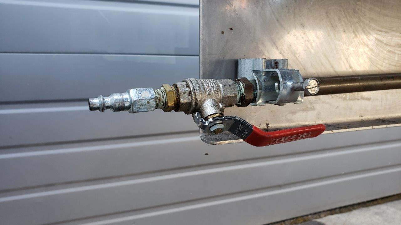 Used 15′ & 17′ SS Food-Grade Intralox Conveyors