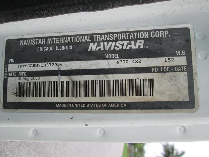 Used 2000 International 4700 Dump Truck