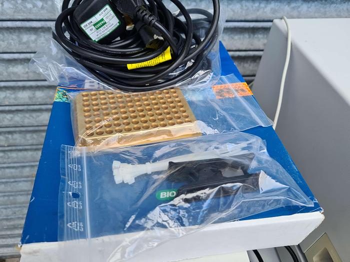 Used Bio-Rad Luminex 100 Liquid Array Multiplexing System